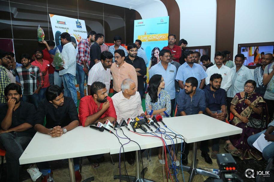 Pelli-Choopulu-Movie-Special-Premiere-Show-In-Vijayawada